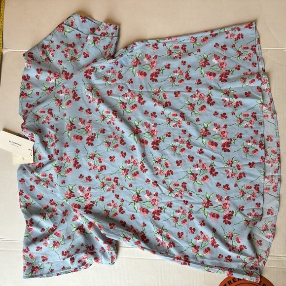 Bloomchic‎ Blue Short Sleeve Blouse Red Floral Tie Button Neck  Sz 18/20 - Picture 6 of 8